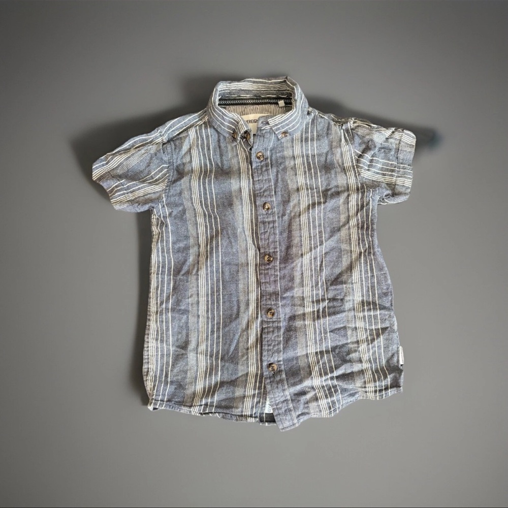 Sovereign Code Navy and White Striped Shirt size 7 Boys
